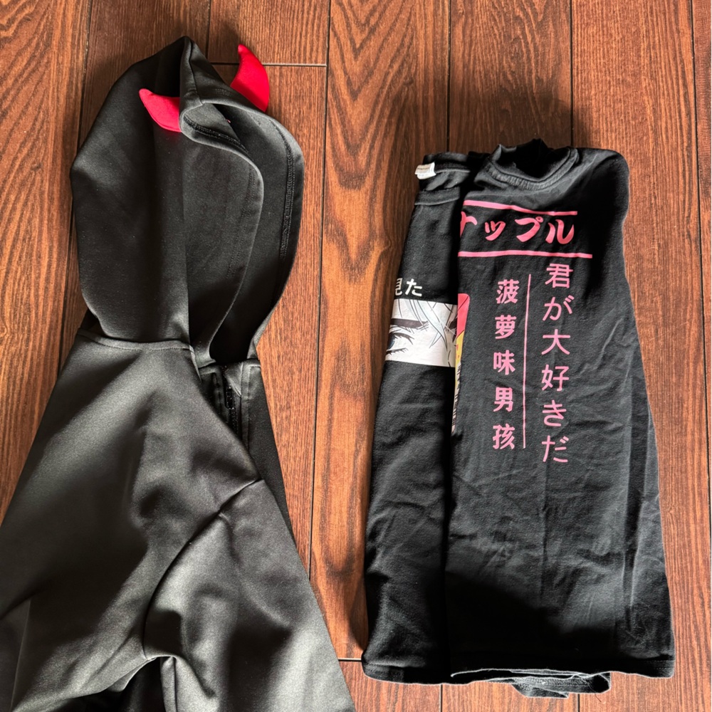 3 Piece fun anime clothes
